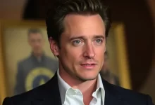 Photo of Актер Том Хиддлстон в сериале «Локи